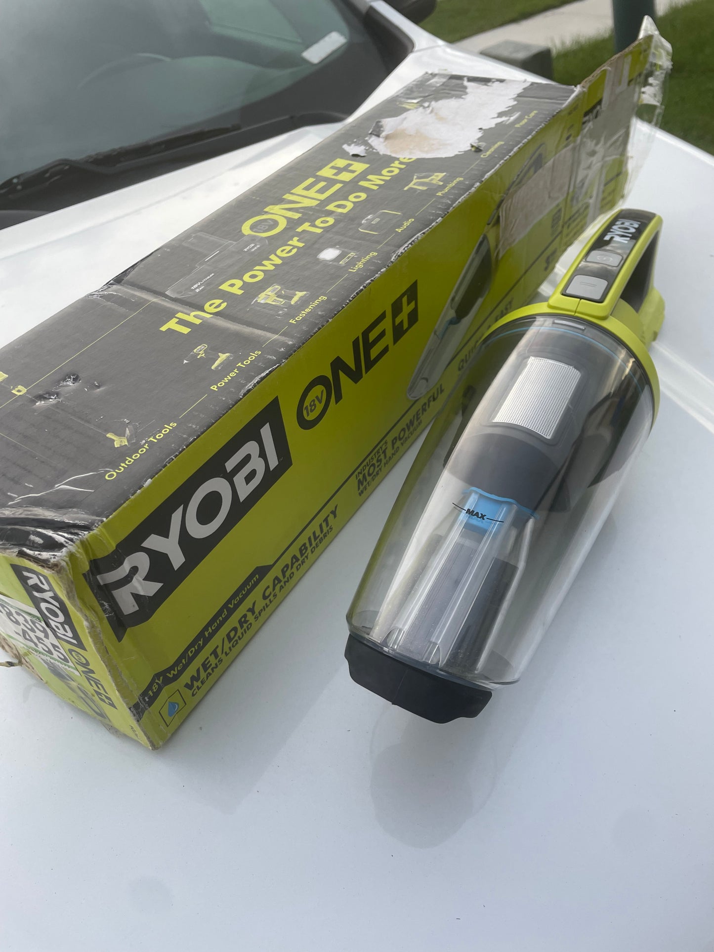 Ryobi ONE+ 18V Cordless Wet/Dry Hand Vacuum (Tool Only)